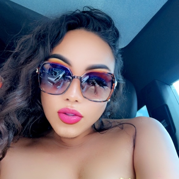 Meet your Posher, Marisol - Picture 10 of 11